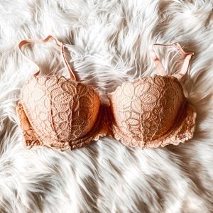 Victoria’s Secret PINK Date Push Up Bra